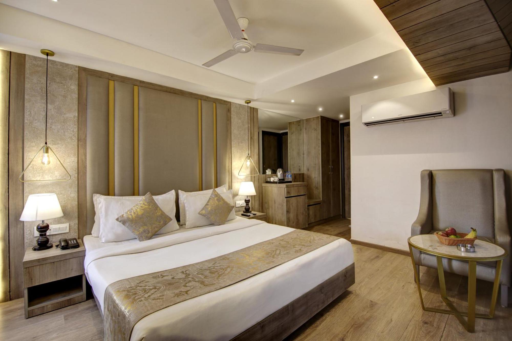 Hotel Town Pallace Inn Patel Nagar New Delhi Dış mekan fotoğraf