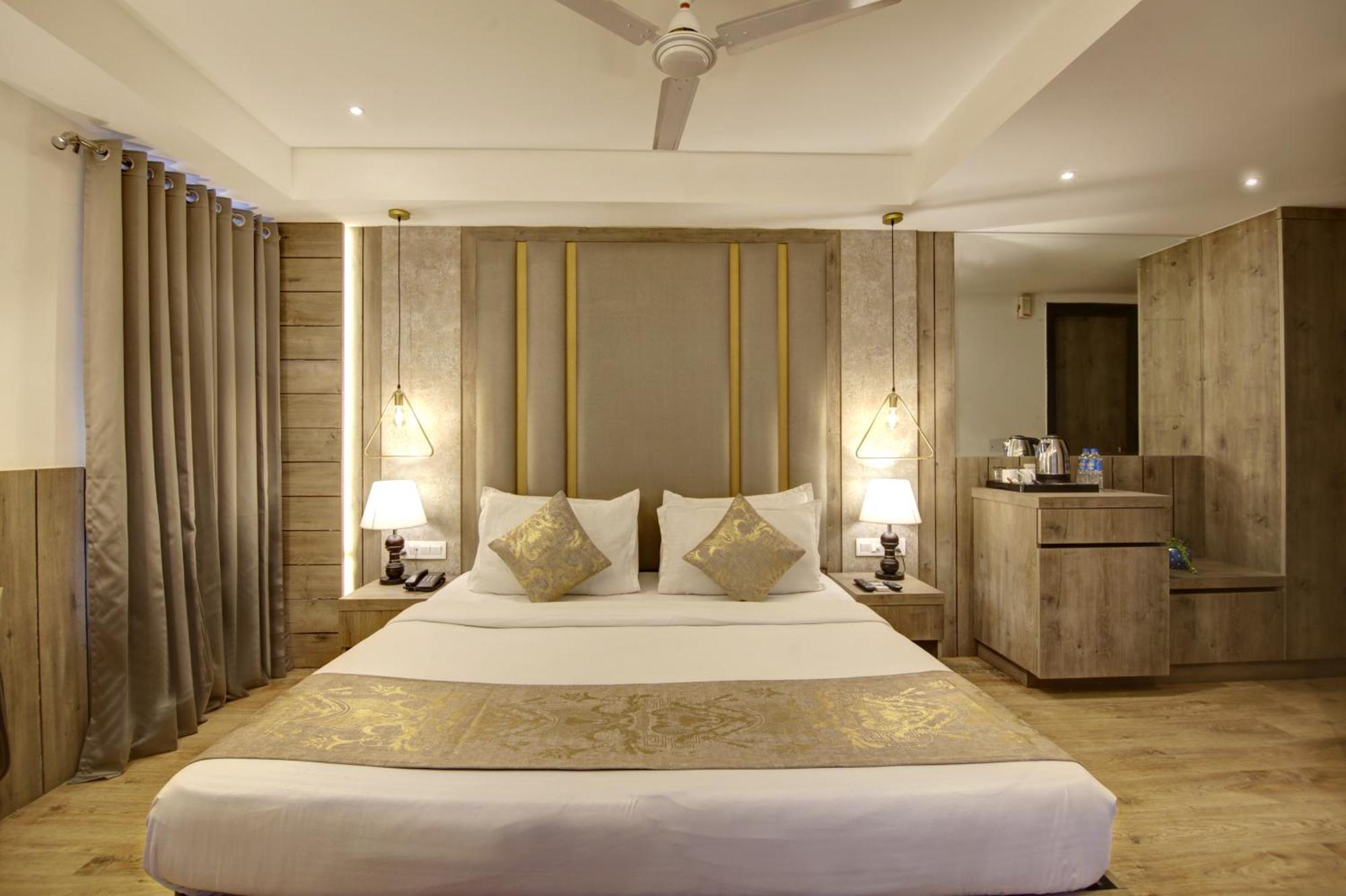 Hotel Town Pallace Inn Patel Nagar New Delhi Dış mekan fotoğraf