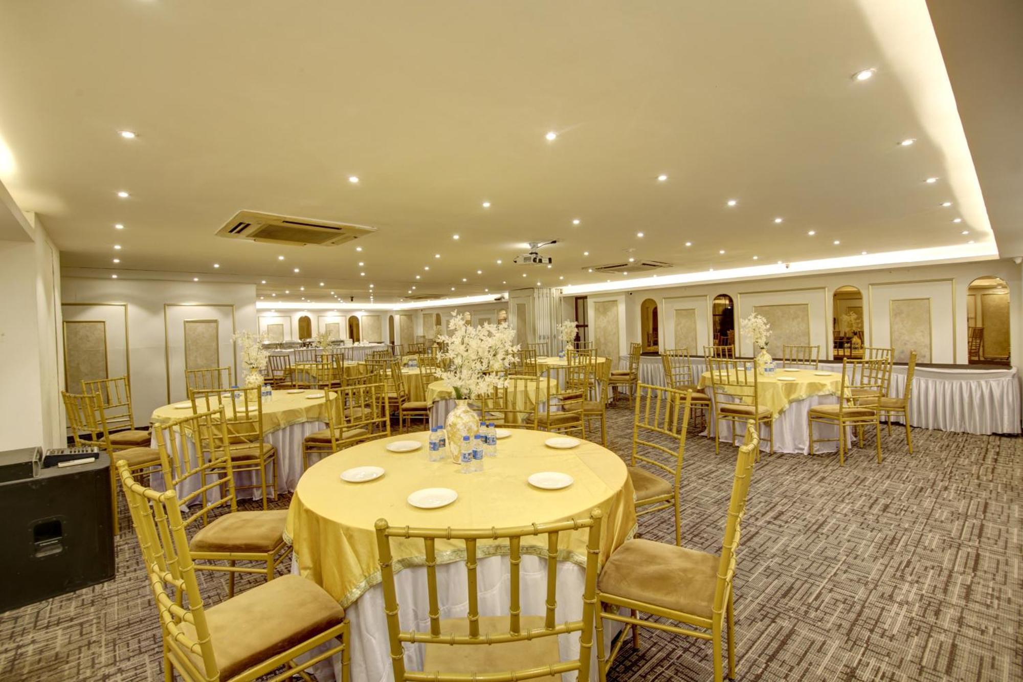 Hotel Town Pallace Inn Patel Nagar New Delhi Dış mekan fotoğraf