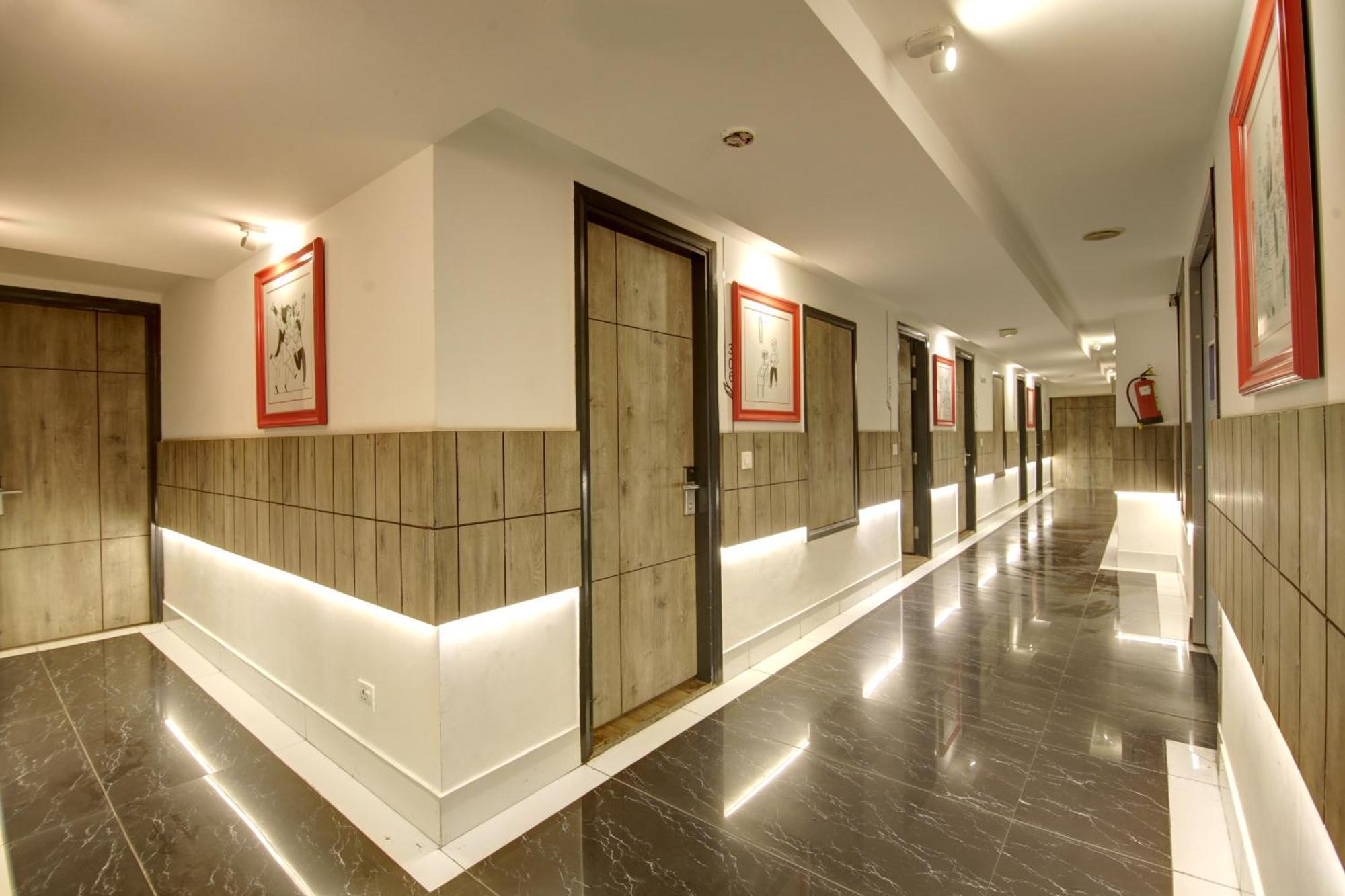 Hotel Town Pallace Inn Patel Nagar New Delhi Dış mekan fotoğraf