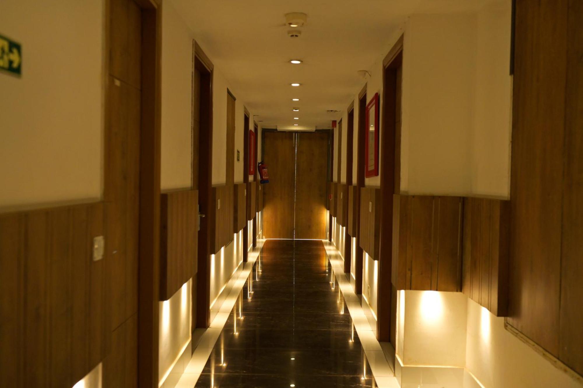 Hotel Town Pallace Inn Patel Nagar New Delhi Dış mekan fotoğraf