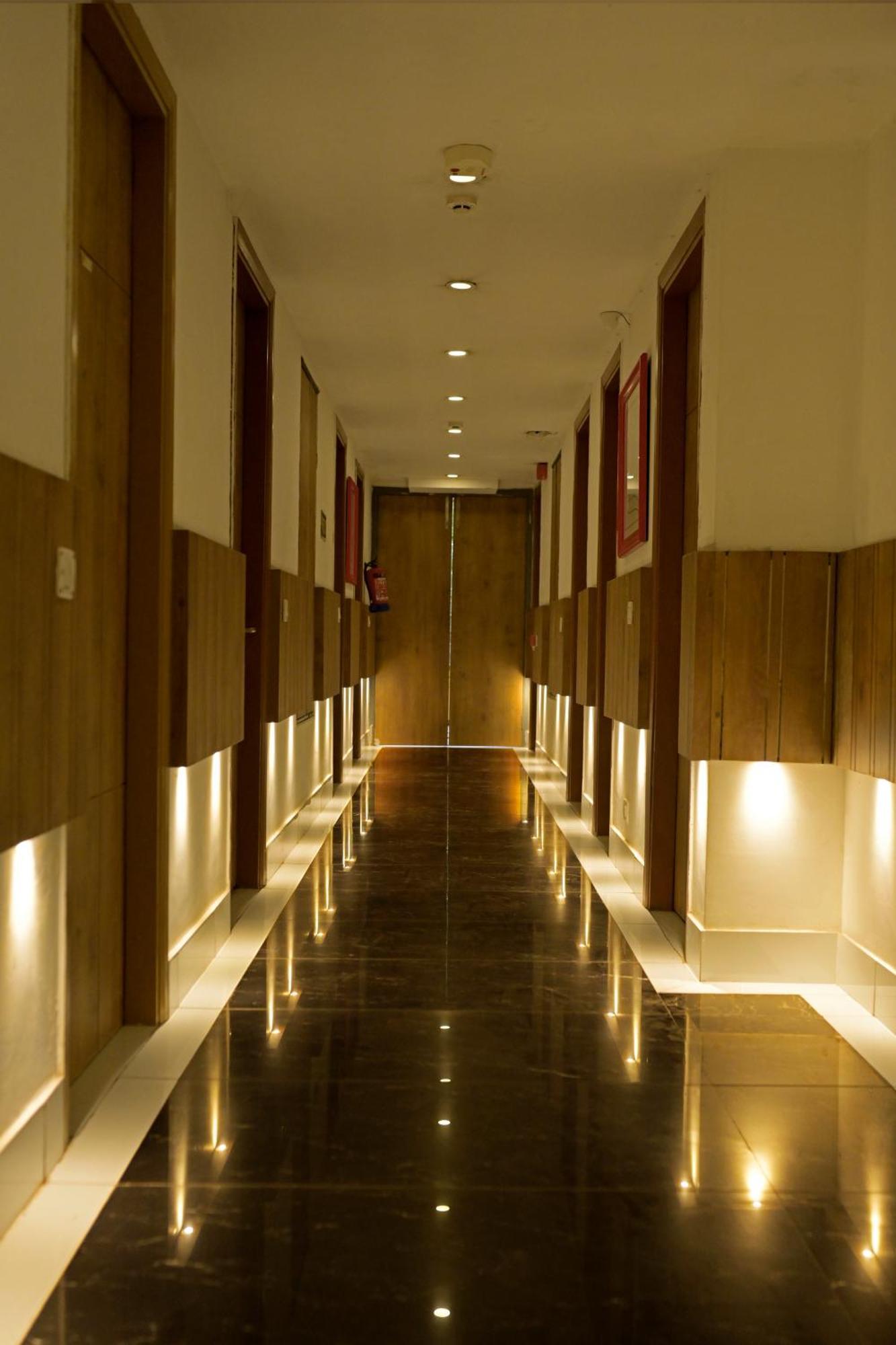 Hotel Town Pallace Inn Patel Nagar New Delhi Dış mekan fotoğraf