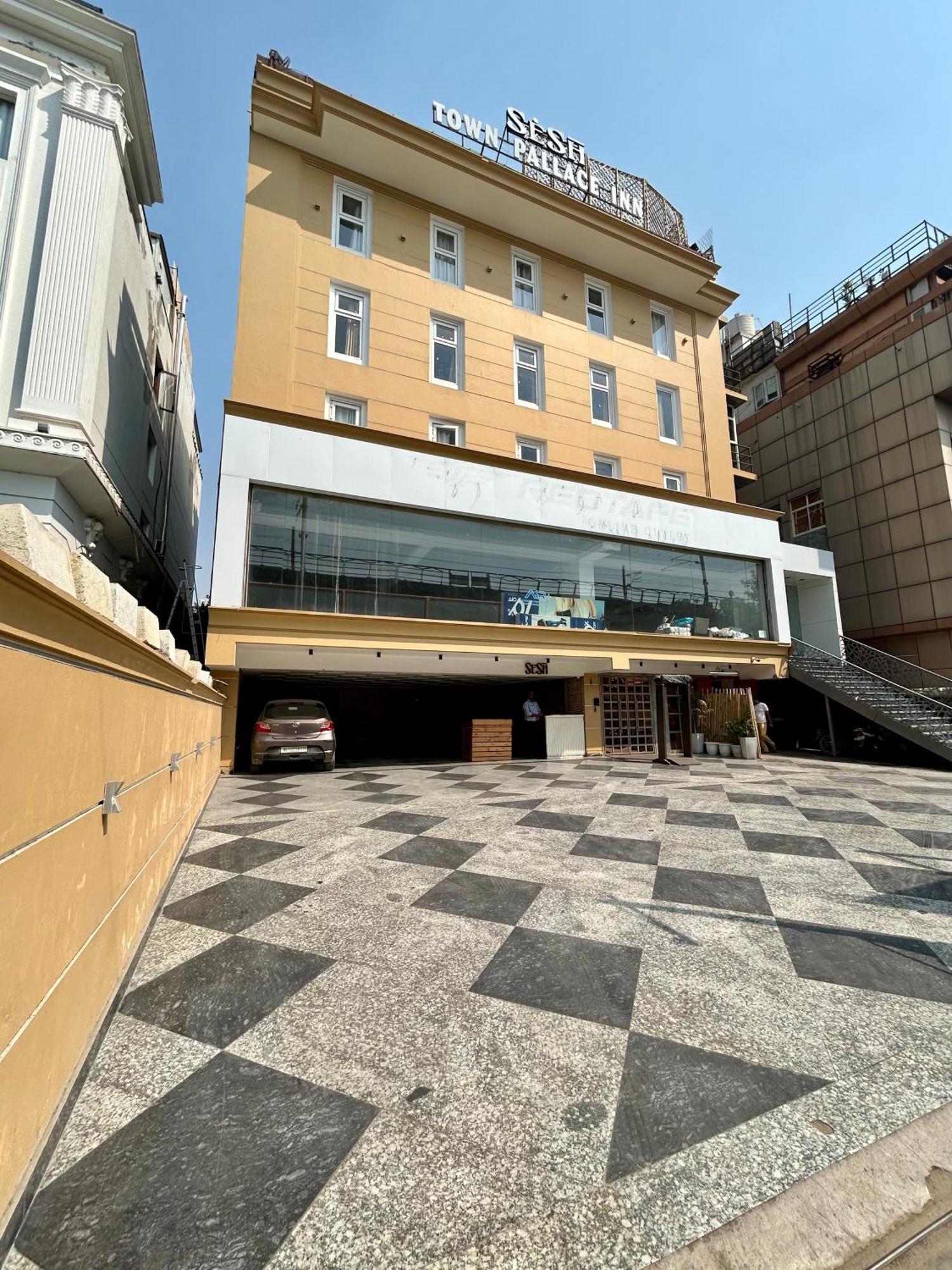 Hotel Town Pallace Inn Patel Nagar New Delhi Dış mekan fotoğraf